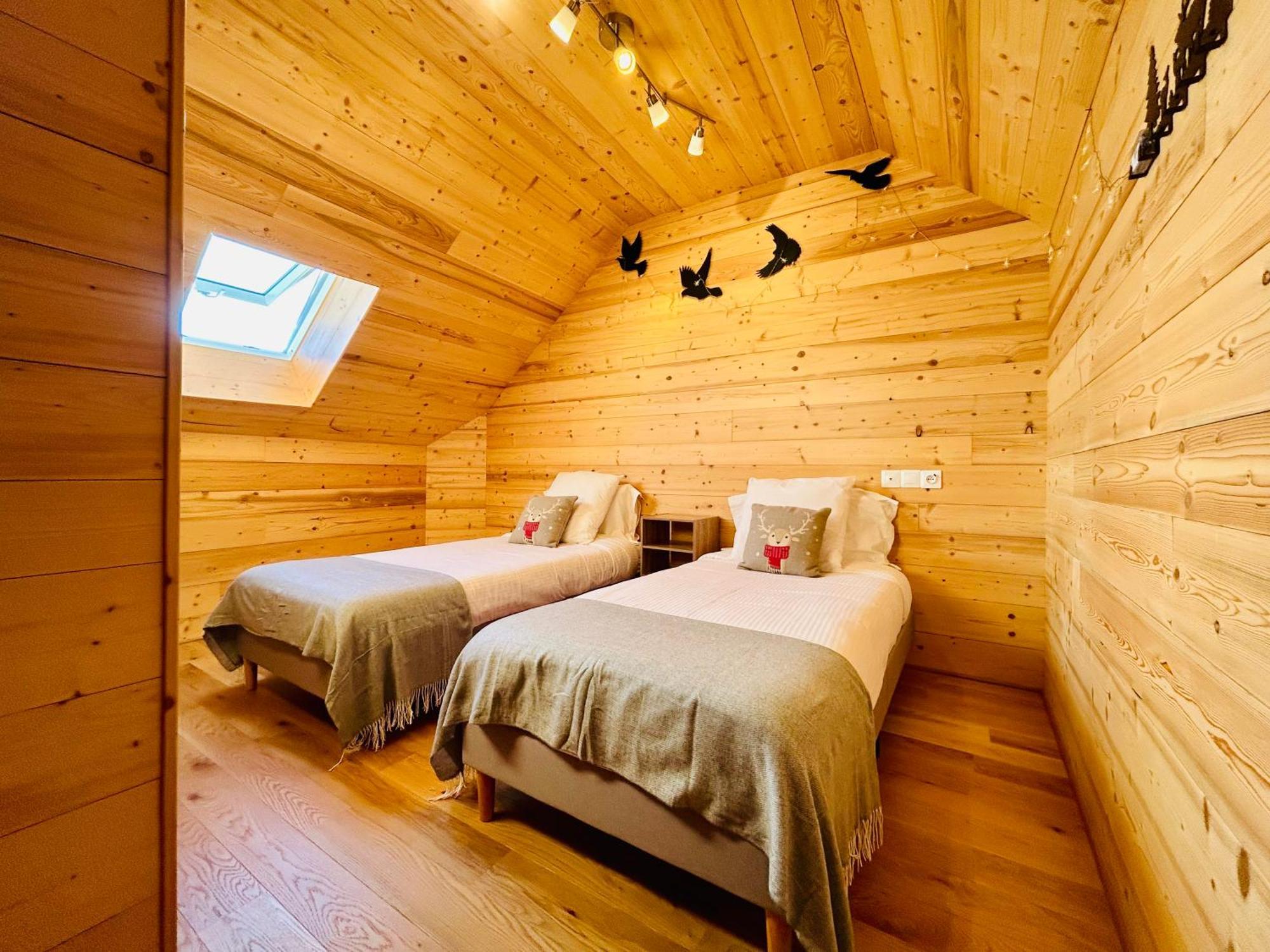 Au Pied De L'arcluse - Clim Parking Terrasse - Clg Savoie Holiday home Saint-Pierre-d'Albigny