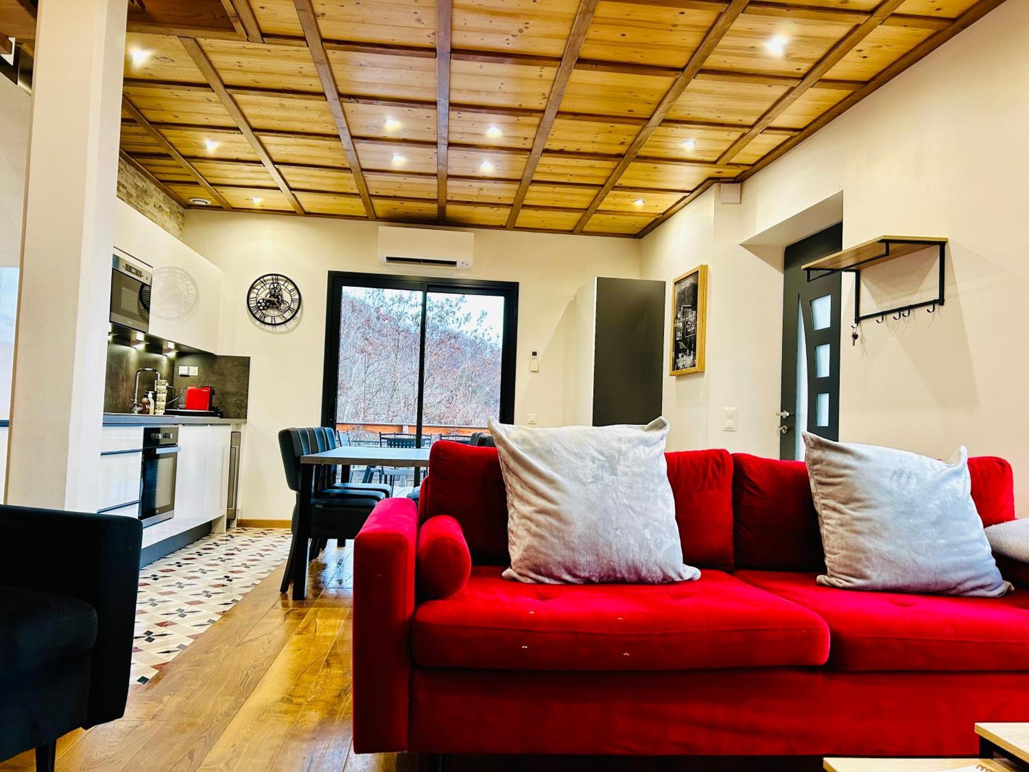 Holiday home Au Pied De L'arcluse - Clim Parking Terrasse - Clg Savoie *