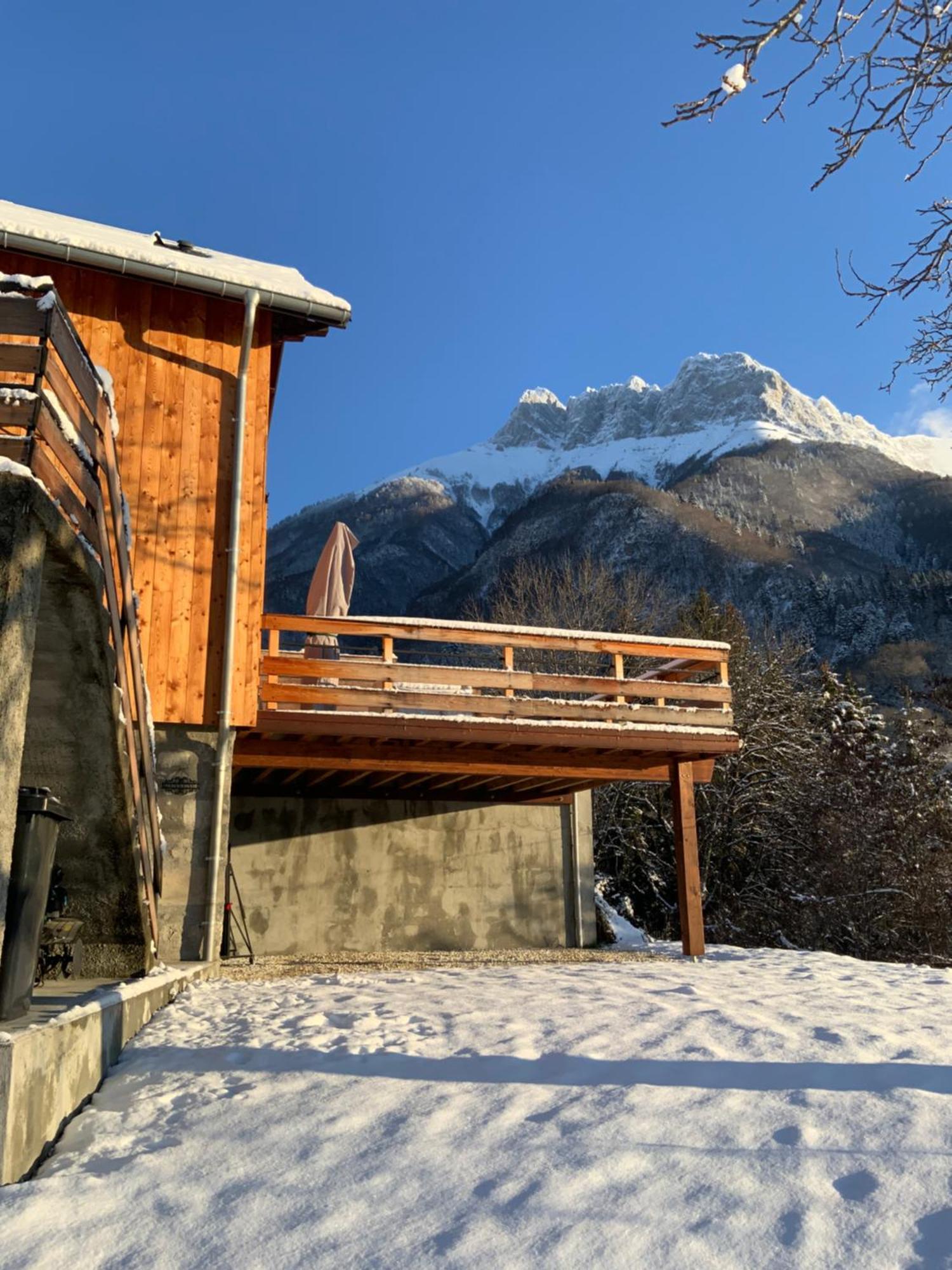 Au Pied De L'arcluse - Clim Parking Terrasse - Clg Savoie * Saint-Pierre-d'Albigny